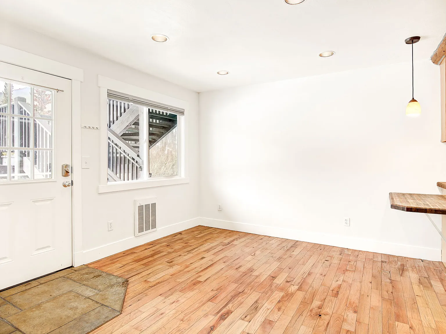 1 bed, 432 sqft, $1,900 — Photo 4