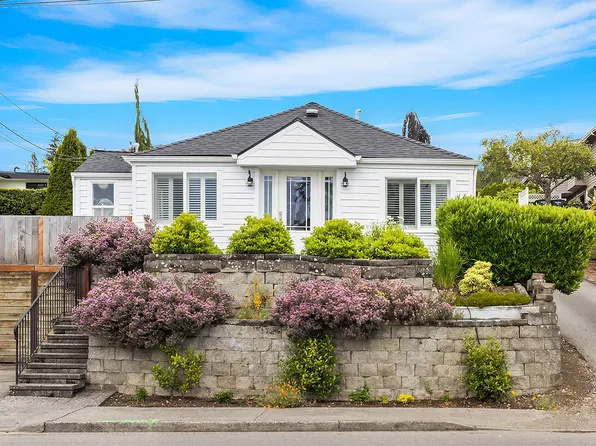103 8th Ave N, Edmonds, WA 98020