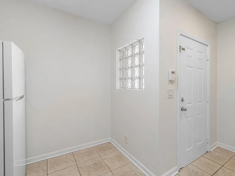 1161 Golden Lakes Blvd #1325 — Photo 5