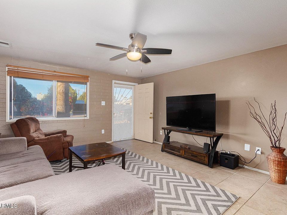1st image of 3449 E Friess Dr