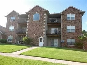 1st image of 90 Jefferson St E #5
