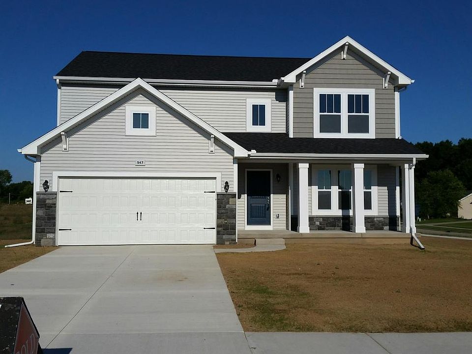 1st image of 547 Oak Hill Ct