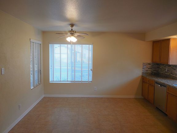 3rd image of 4401 W Morrow Dr
