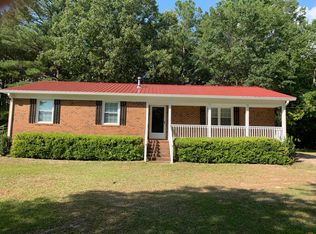 345 Leslie Rd, Sanford, NC 27332