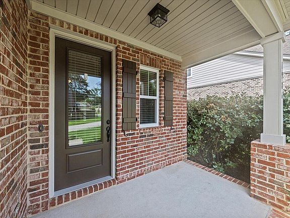 4th image of 1986 Hattie Mae Ln