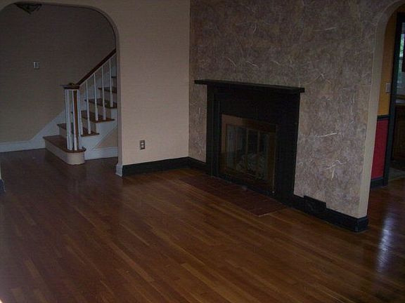 4th image of 126 Westwood Dr