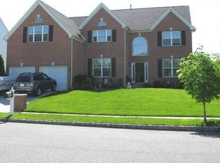 135 Delaware Xing, Woolwich Township, NJ 08085