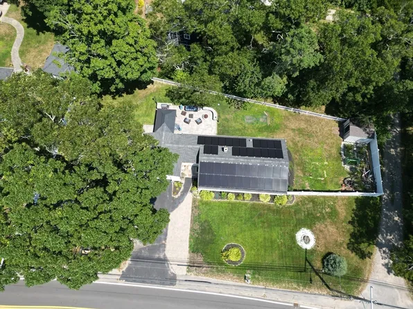 808 State Rd, Plymouth, MA 02360