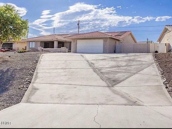 2nd image of 917 Paso Dr