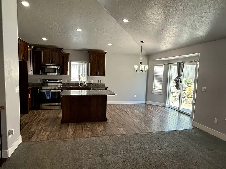 7081 N Hollow View Ct — Photo 7