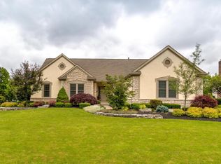 977 Ridge Crest Dr, Columbus, OH 43230