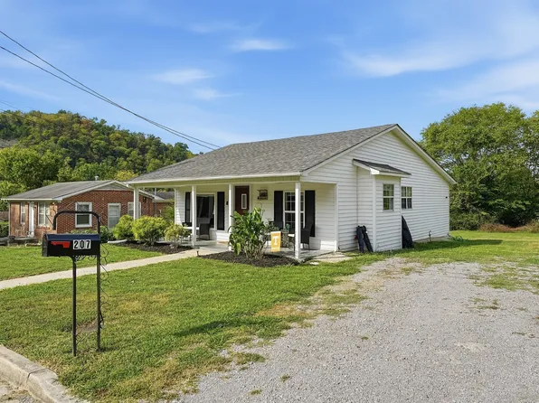 207 Sims St, Dowelltown, TN 37059