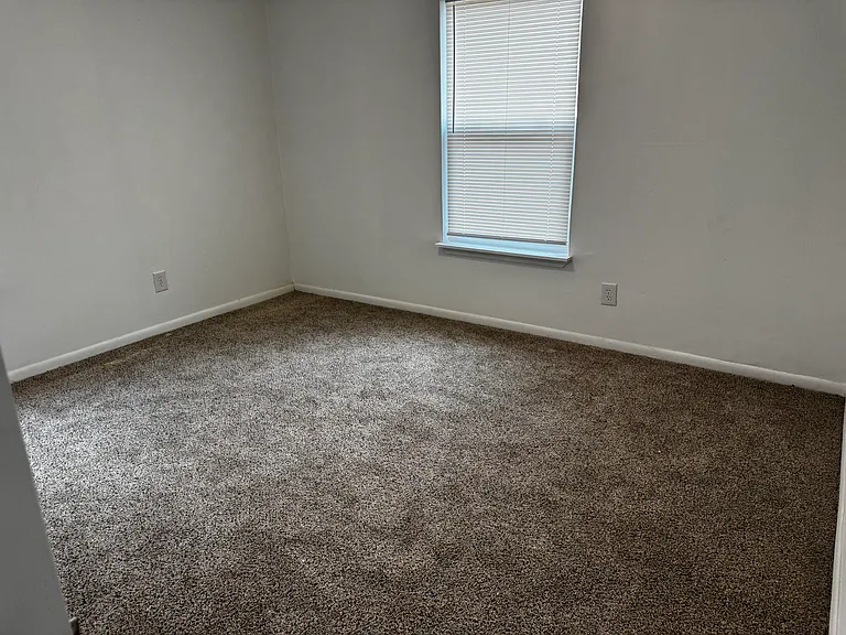 4718 S Fannin St — Photo 14
