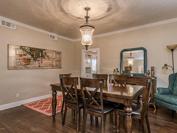 005_Dining Room_