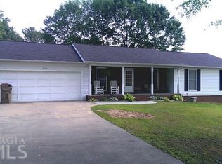3712 River North Dr, Gainesville, GA