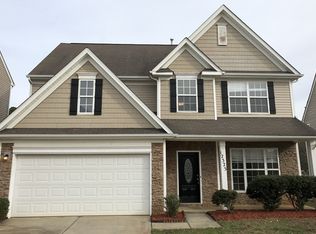 12323 Hunting Birds Ln, Charlotte, NC 28278
