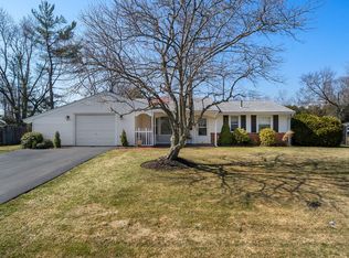 126 Bates Rd, Brockton, MA 02302