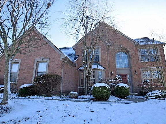 2nd image of 6825 Glen Cove Dr
