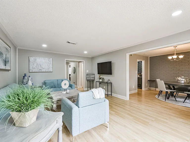 14111 Misty Meadow Ln — Photo 8