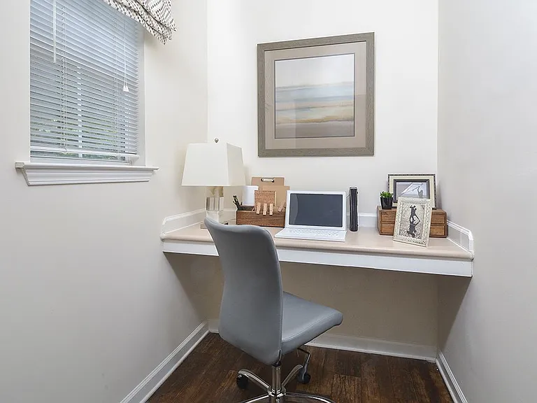 Walden Brook Apartments — Photo 12