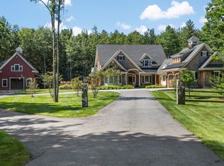 20 Driftwood Ln, Falmouth, ME 04105