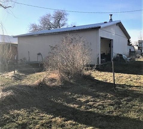 5th image of 610 Amy St
