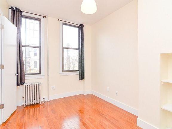 5th image of 161 Troutman St #2RR