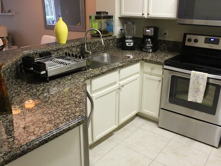 6974 Oak Bridge Ln — Photo 7