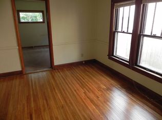 1557 Meadow Rd, Columbus, OH 43212