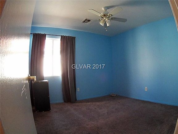 5th image of 7925 Green Pine St