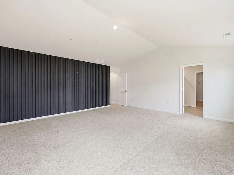 413 Tucana St — Photo 34