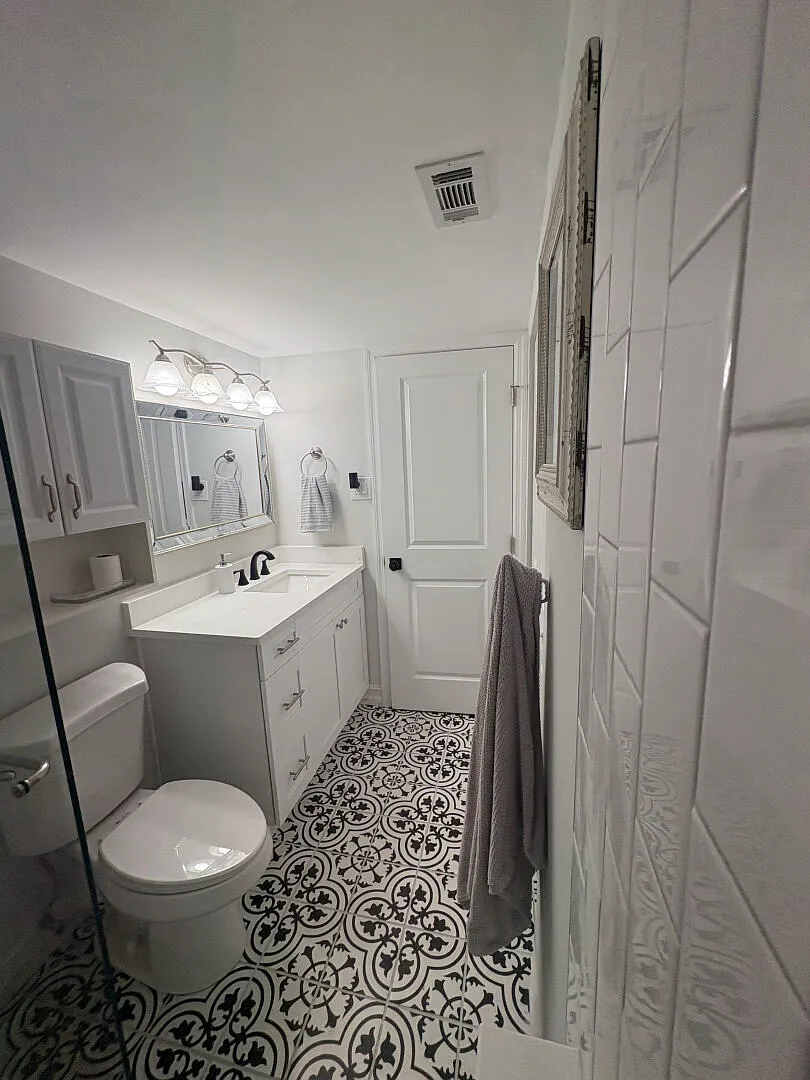2 bed, $4,000 — Photo 3