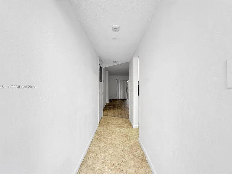 1200 NW 87th Ave #410 — Photo 4
