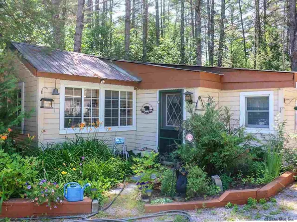 73 Gannon Rd, Eagle Bridge, NY 12057