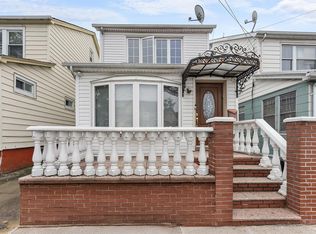 7914 153rd St, Flushing, NY 11367