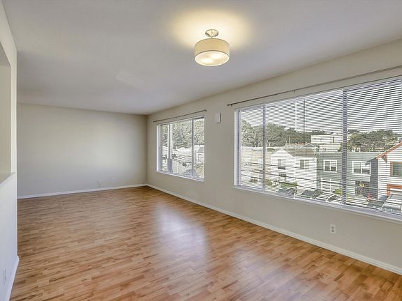 4th image of 1243-1245 44th Ave