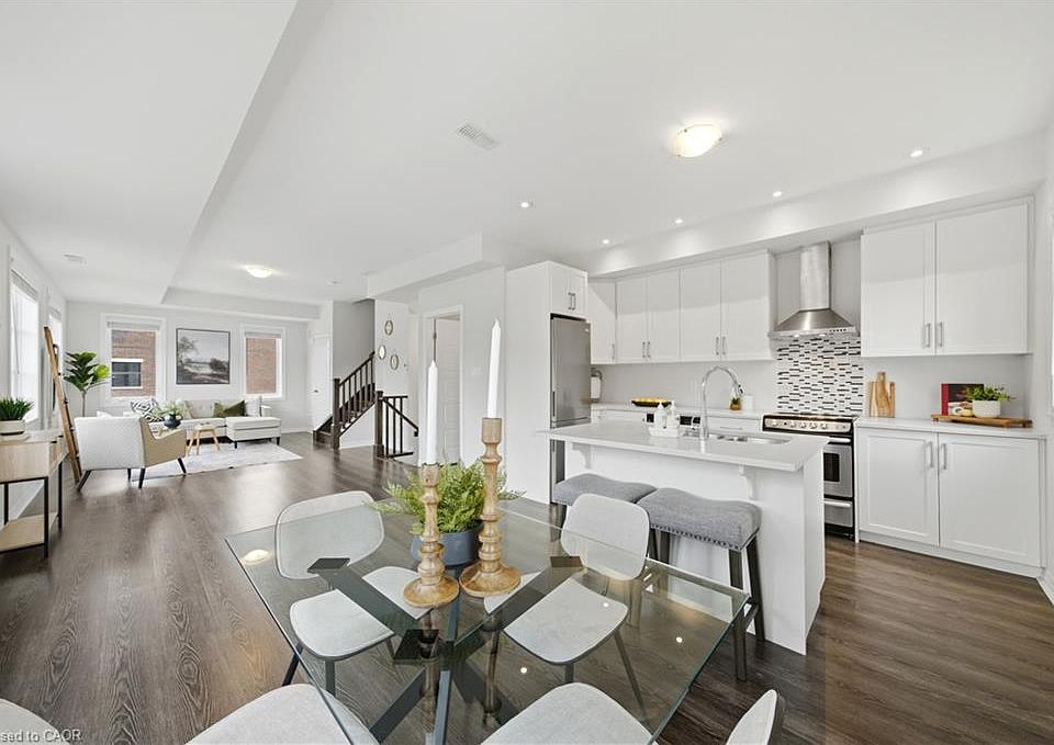 1st image of 70 Plains Rd W #10