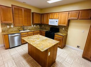 31165 Hidden Lake Rd, Murrieta, CA 92563