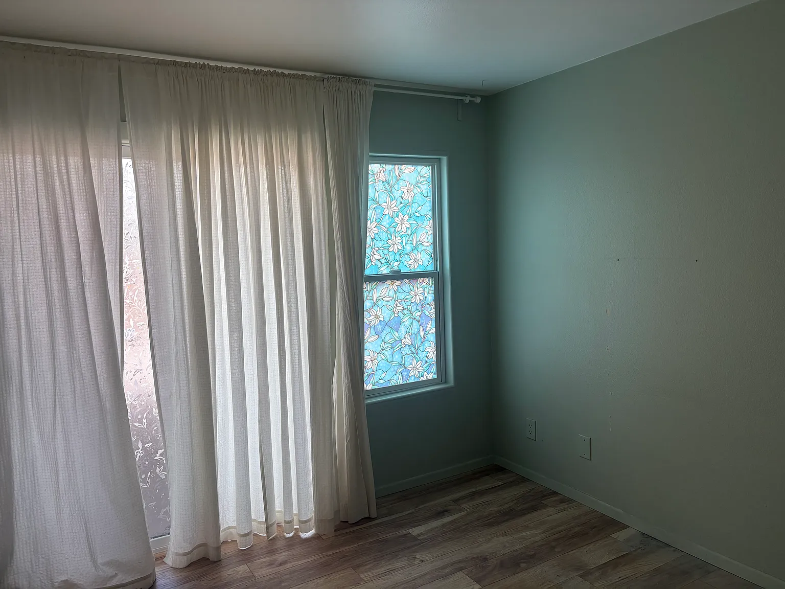 1 bed, 640 sqft, $1,500 — Photo 3