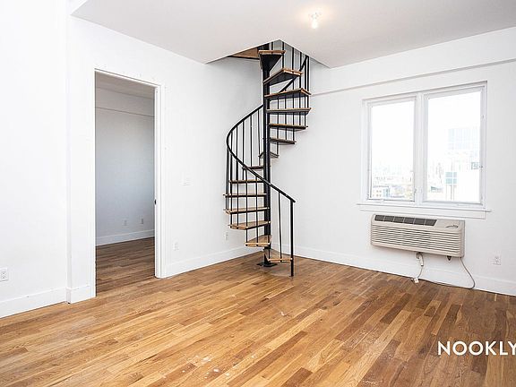 2nd image of 588 Myrtle Ave #504