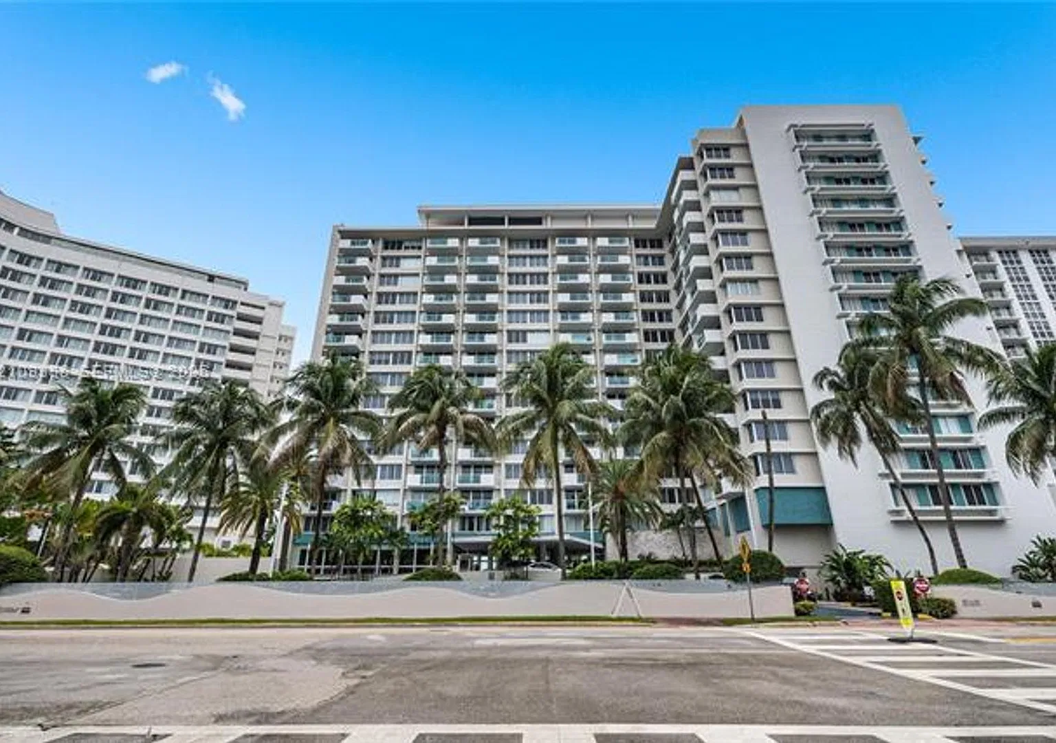 1200 West Ave cu-1419, Miami Beach, FL 33139 — Photo 2