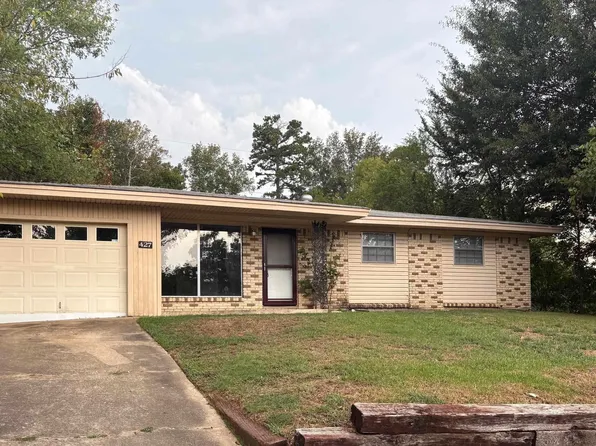 427 Sierra Madre Dr, N Little Rock, AR 72118