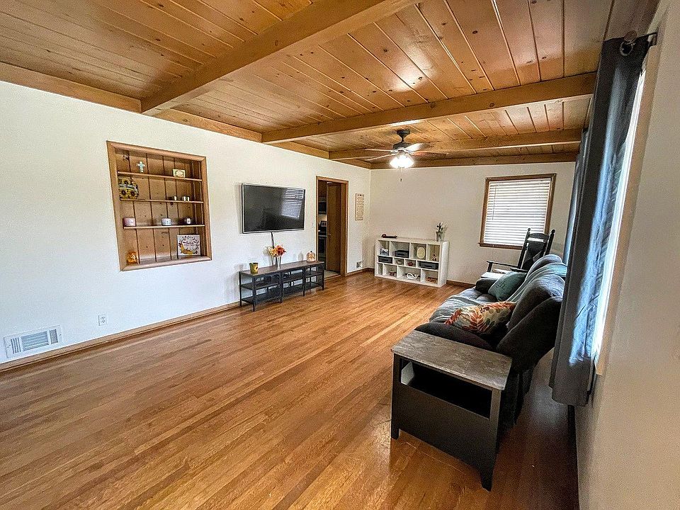 1st image of 1515 Grenham Pl