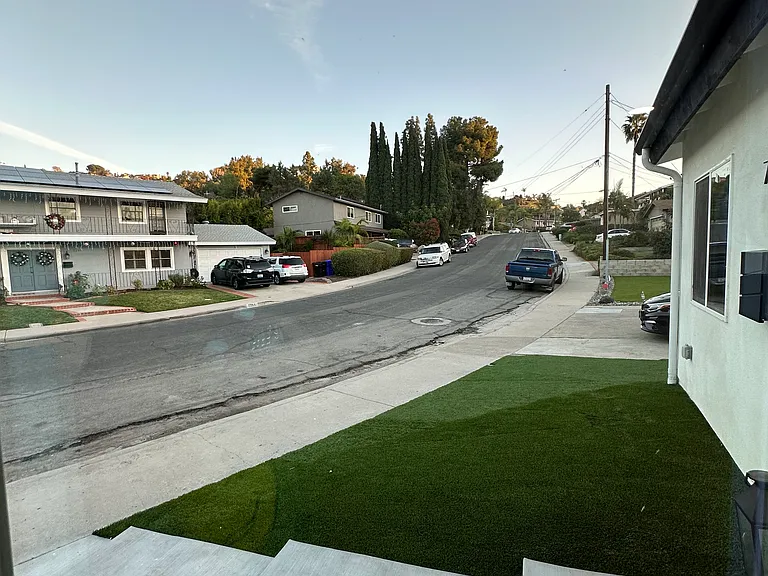 7406 Margerum Ave — Photo 14