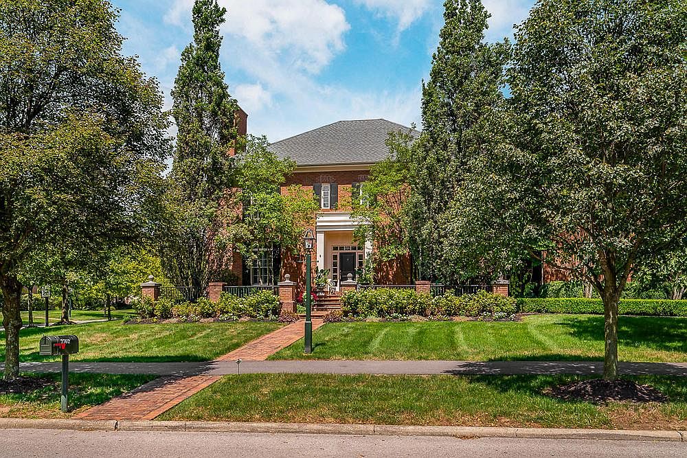British market  7762 Fenway Rd, New Albany, OH 43054 | Zillow