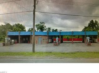 100 McCartney Rd, Campbell, OH 44405