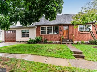 902 Briarcliff Rd, Middletown, PA 17057