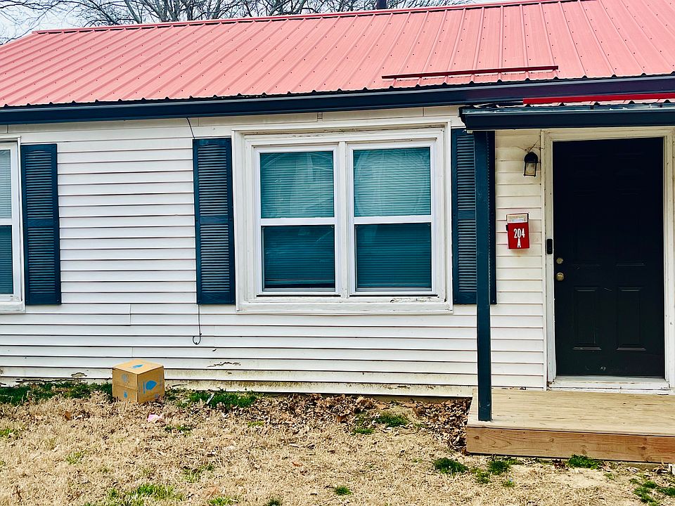1st image of 204 N Lake Ave #A