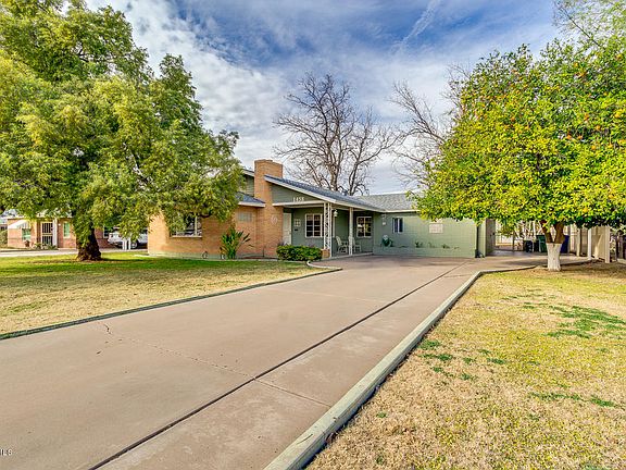 2nd image of 1458 W Pepper Pl