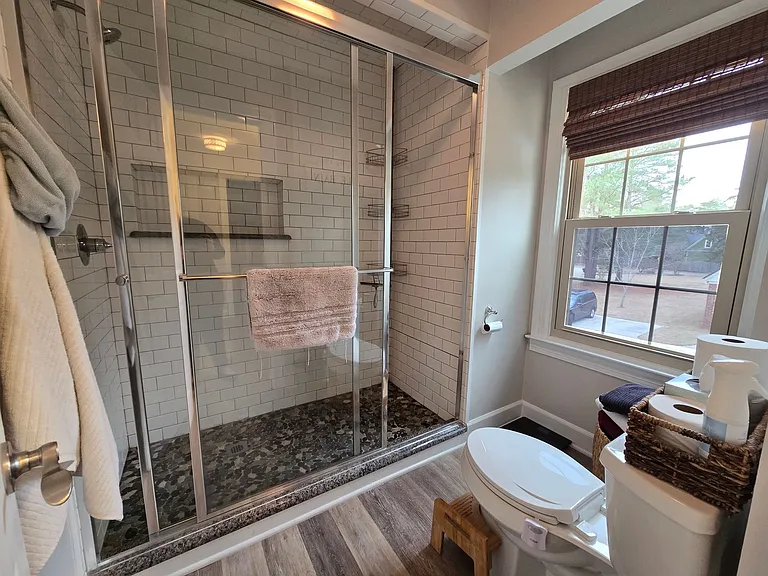 409 N Fulton St — Photo 23